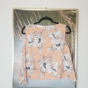 Peachy flowers flowy waist blouse